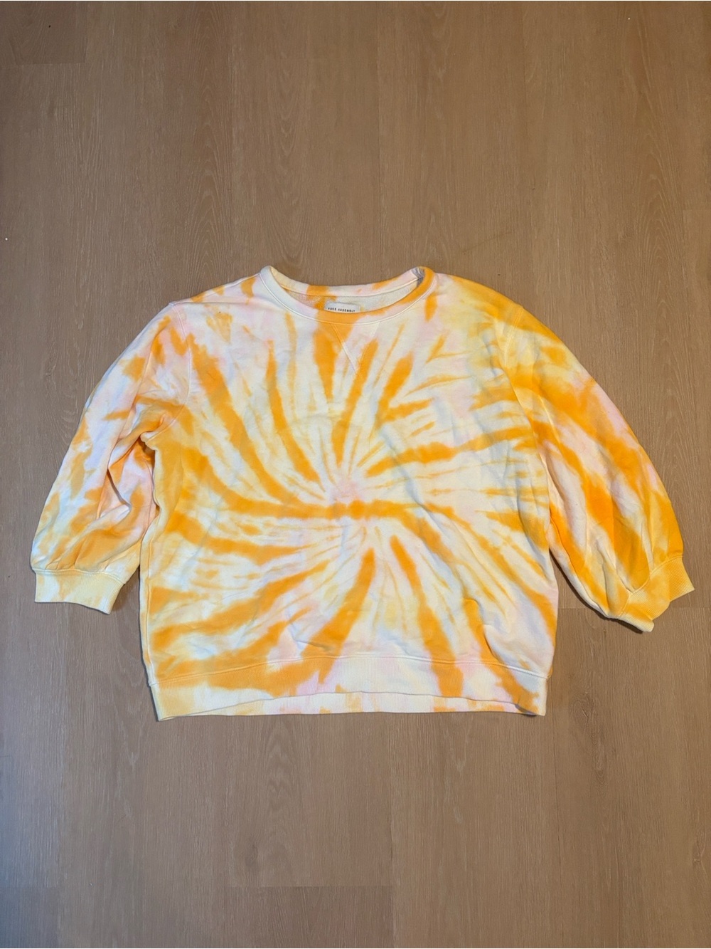 NWT Free Assembly Women's Tie Dye Crewneck Sweatshirt size XXL